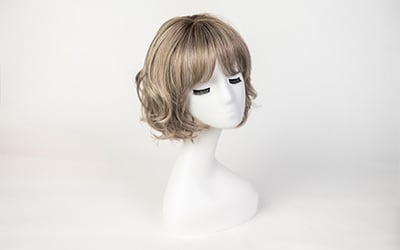 銀座サロン KAZUE WiGのウエイビースタイル メーカー希望小売価格75,900円(税込)